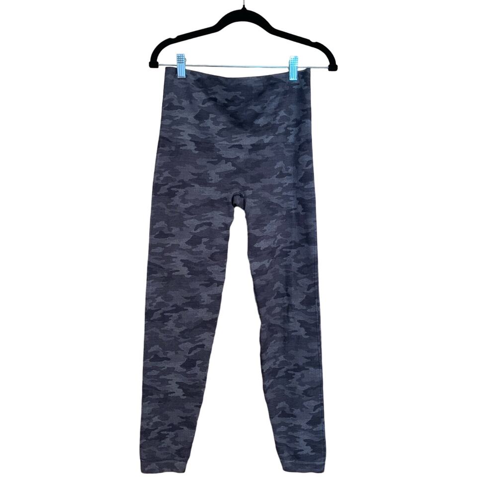 Spanx Camo Ankle Length Legging Gray Black Women's Size XL Workout Pants